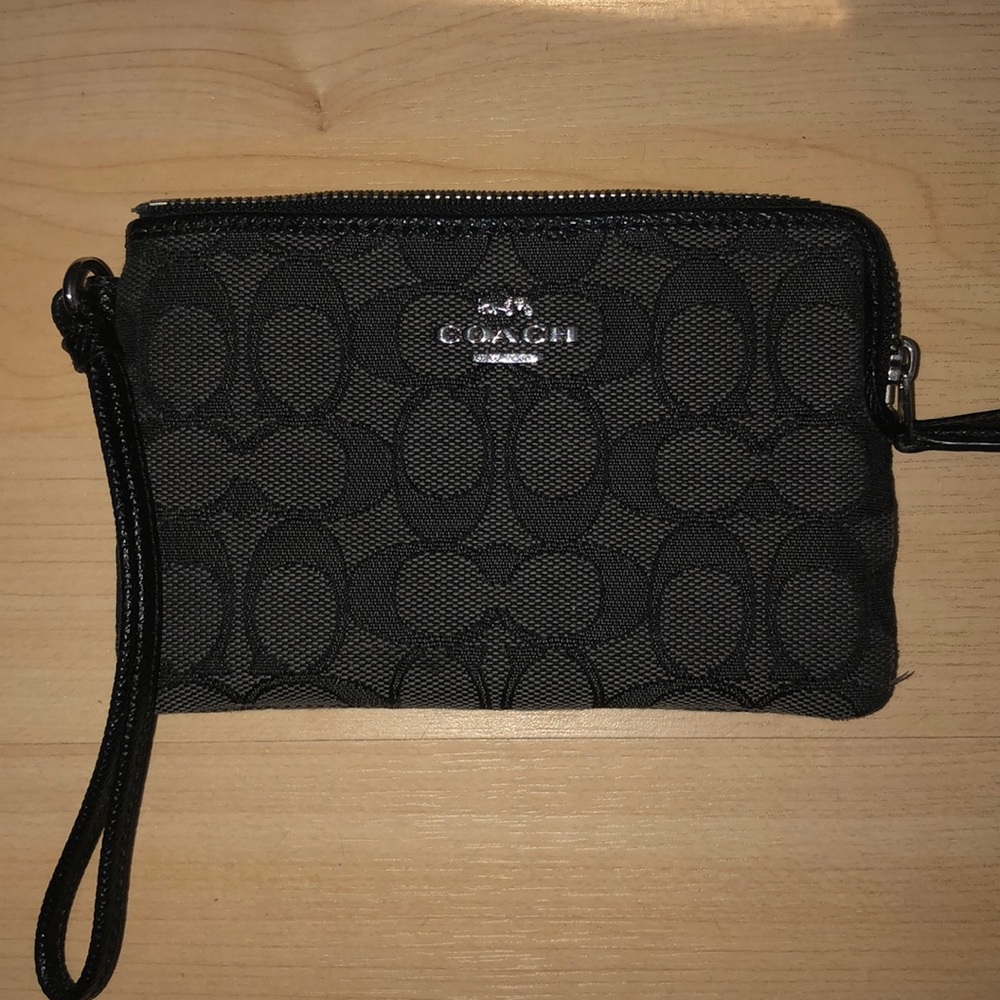 Coach Wristlet - Picture 2 of 3
